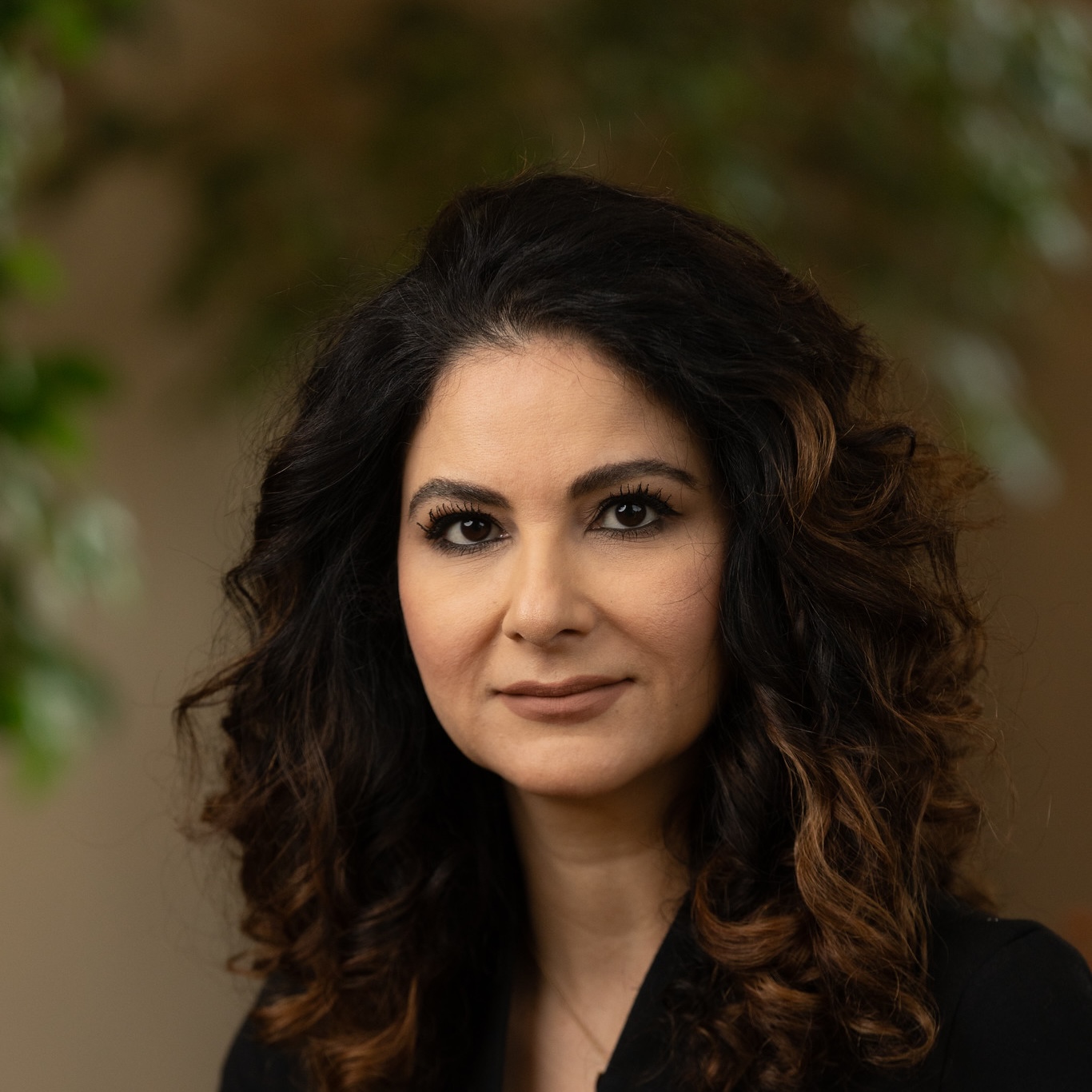 Dr. Leila Bostan Shirin